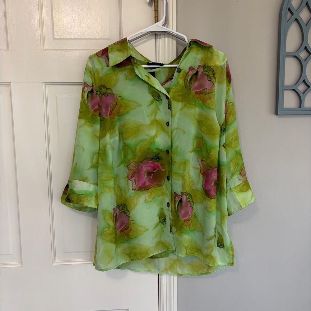 Maggie Barnes Light Green Floral Button-Down Blouse with Pink Accents